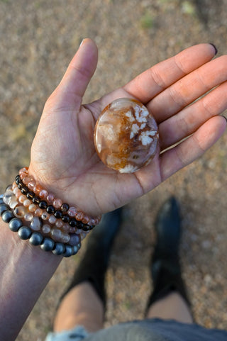 Born to Bloom Carnelian Flower Agate Palm Stone