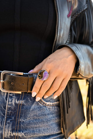 Inner Wisdom Purple Shell & Muscovite Yin Yang Ring