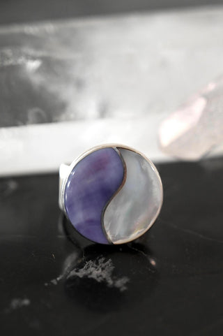 Path of Calm Purple Shell Yin Yang Ring
