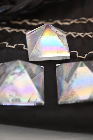 Higher Vision Rainbow Aura Pyramid