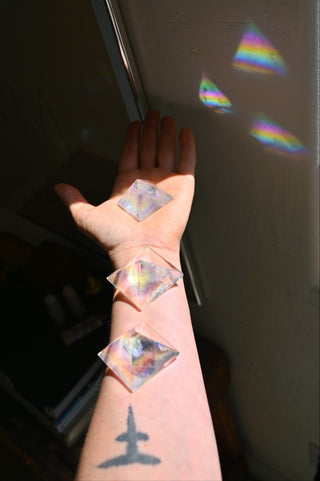 Higher Vision Rainbow Aura Pyramid