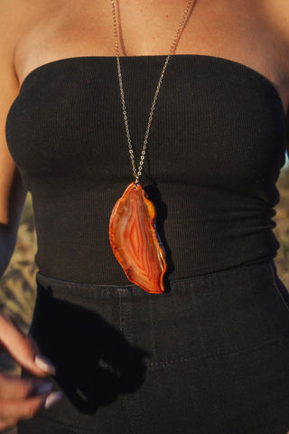 Grounded Brown Agate Gold Necklace