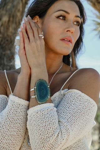 Forever Growing Green Agate Silver Cuff