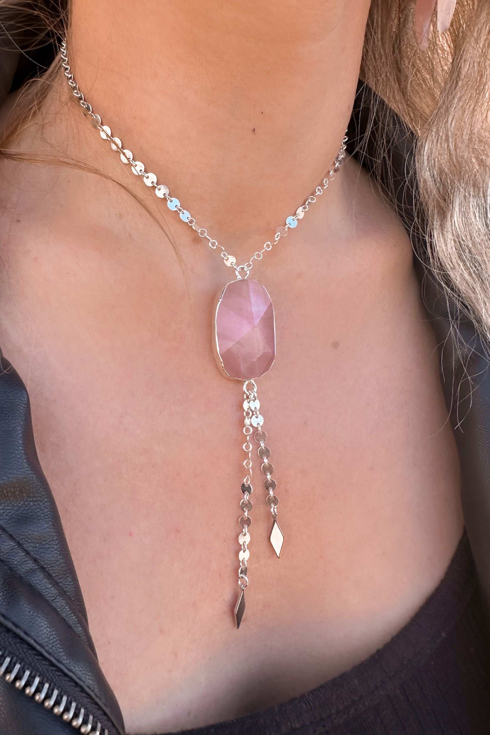 Rose quartz silver necklace clearance
