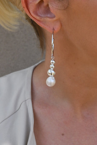 silver mother of pearl hoop earrings