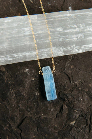 blue kyanite gold necklace