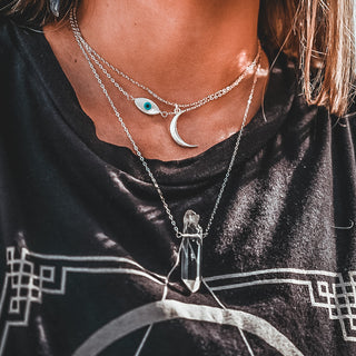 clear quartz silver necklace 