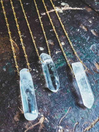 clear quartz gold necklace 