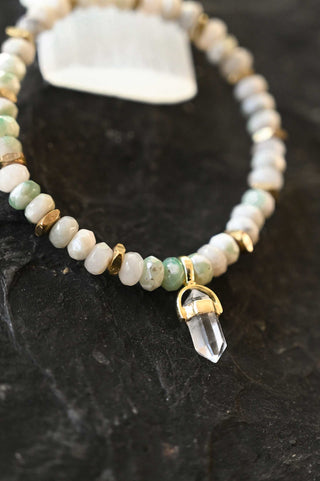 green jade gemstone beaded bracelet