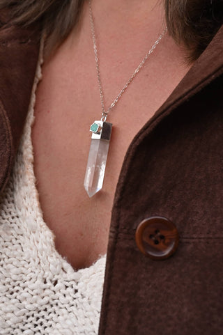 clear quartz pendant silver necklace