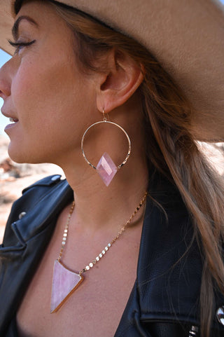 pink rose quartz pendant gold hoop earrings