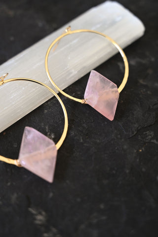 pink rose quartz pendant gold hoop earrings