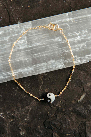yin yang charm gold bracelet